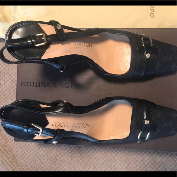 Authentic Louis Vuitton women’s pump - Picture 4 of 6